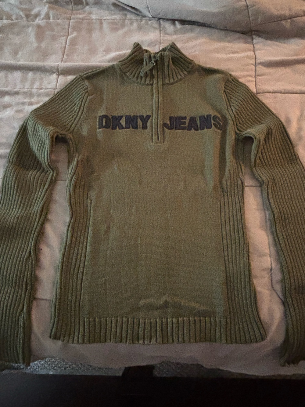 Dkny Olive Green Ribbed Sweater